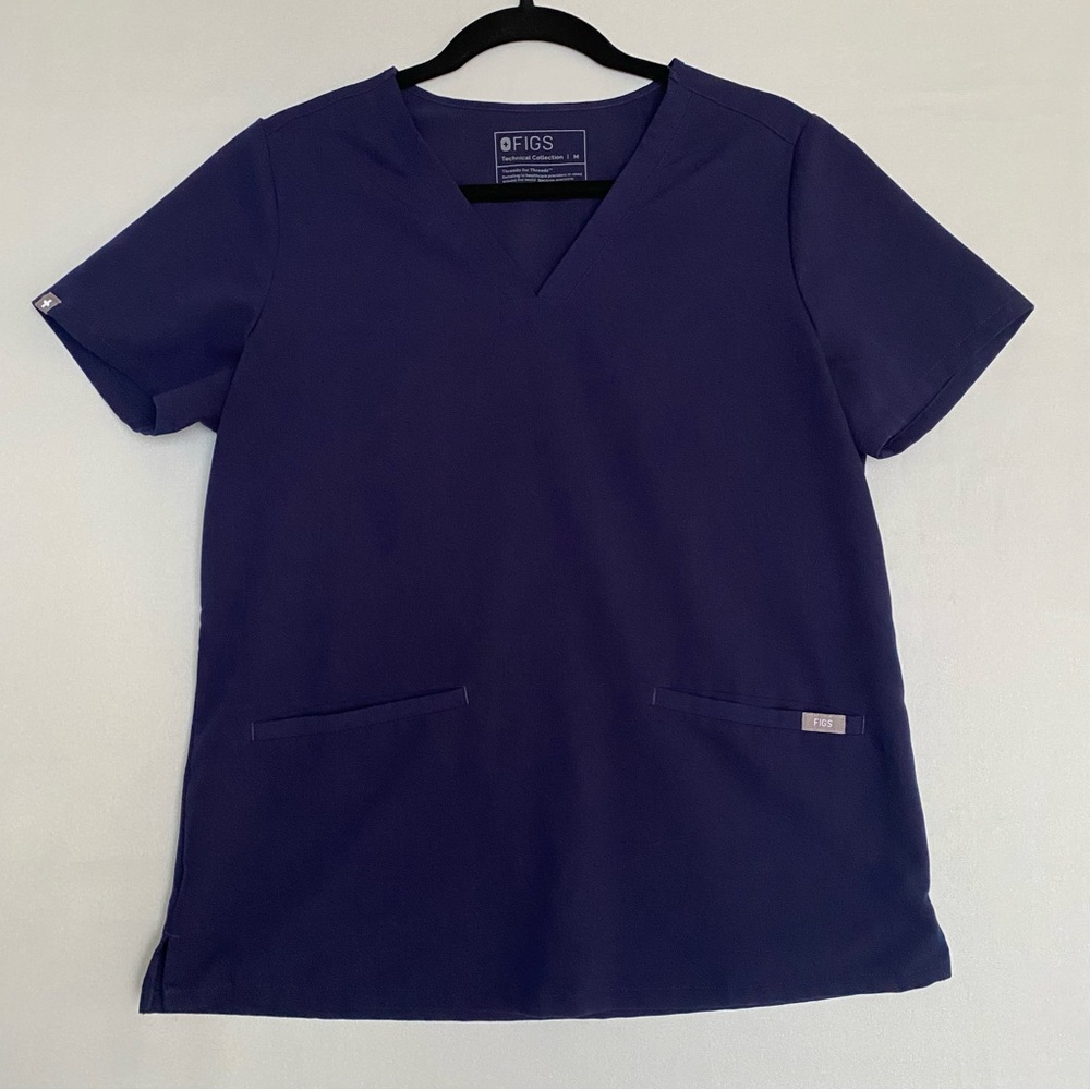 Figs Technical Collection Blue V-Neck Scrub Top Style FW1100 Size Medium Women